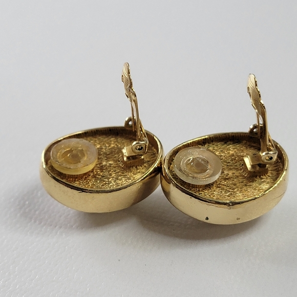 CHRISTIAN DIOR Pearl Rhinestone Pendant Necklace & DIOR Pearl Earrings - Picture 12 of 12